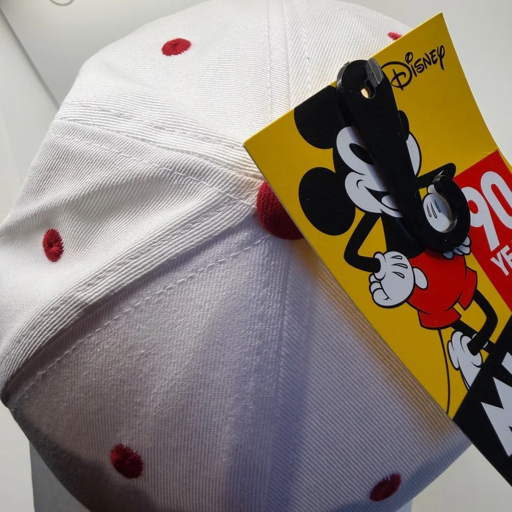 Disney Mickey Mouse 90 Years White Baseball Cap Hat Jerry Leigh Adult Adjustable